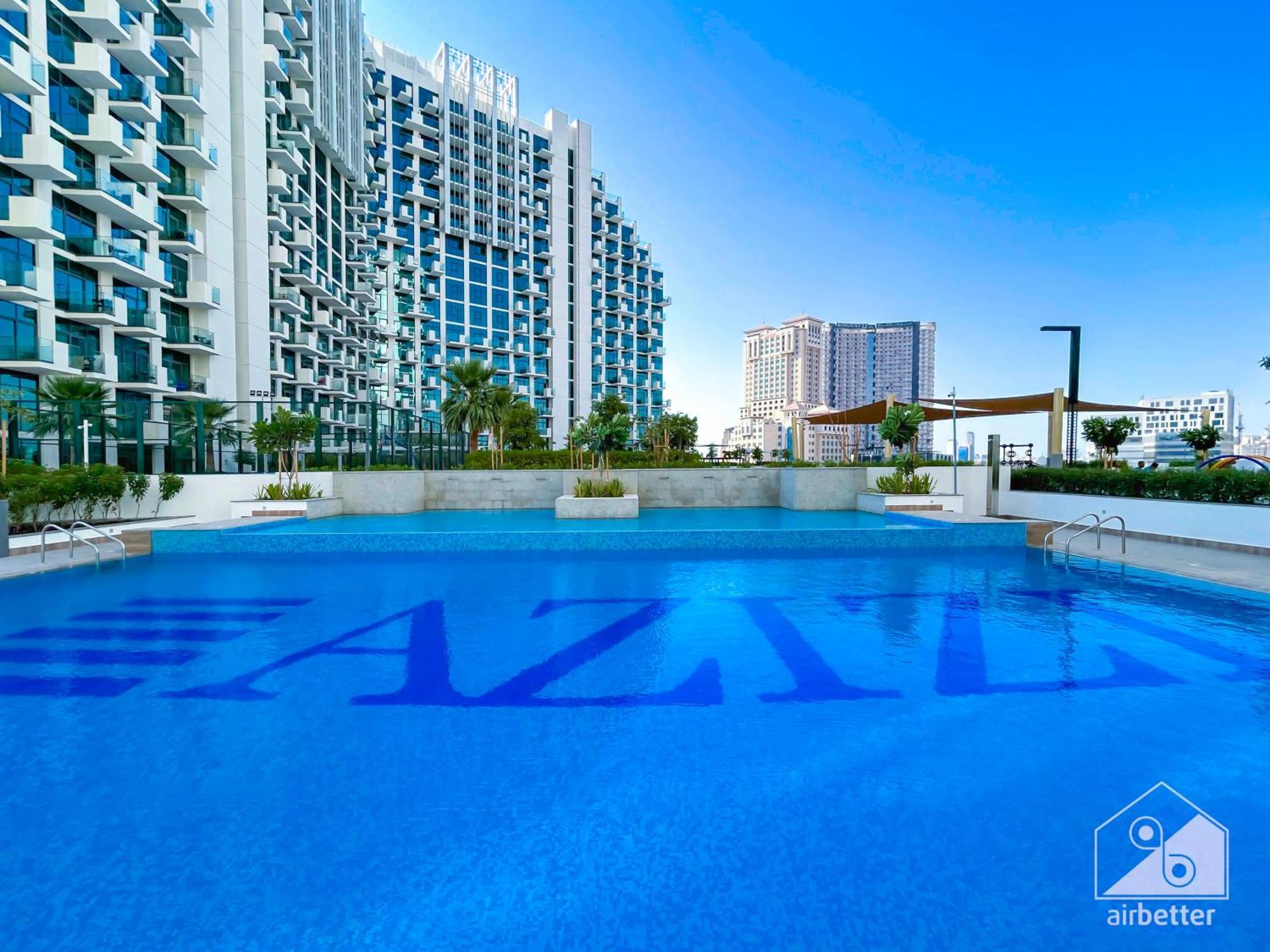 Apartment Luxury One Bedroom With Balcony & Partial Burj Khalifa View *