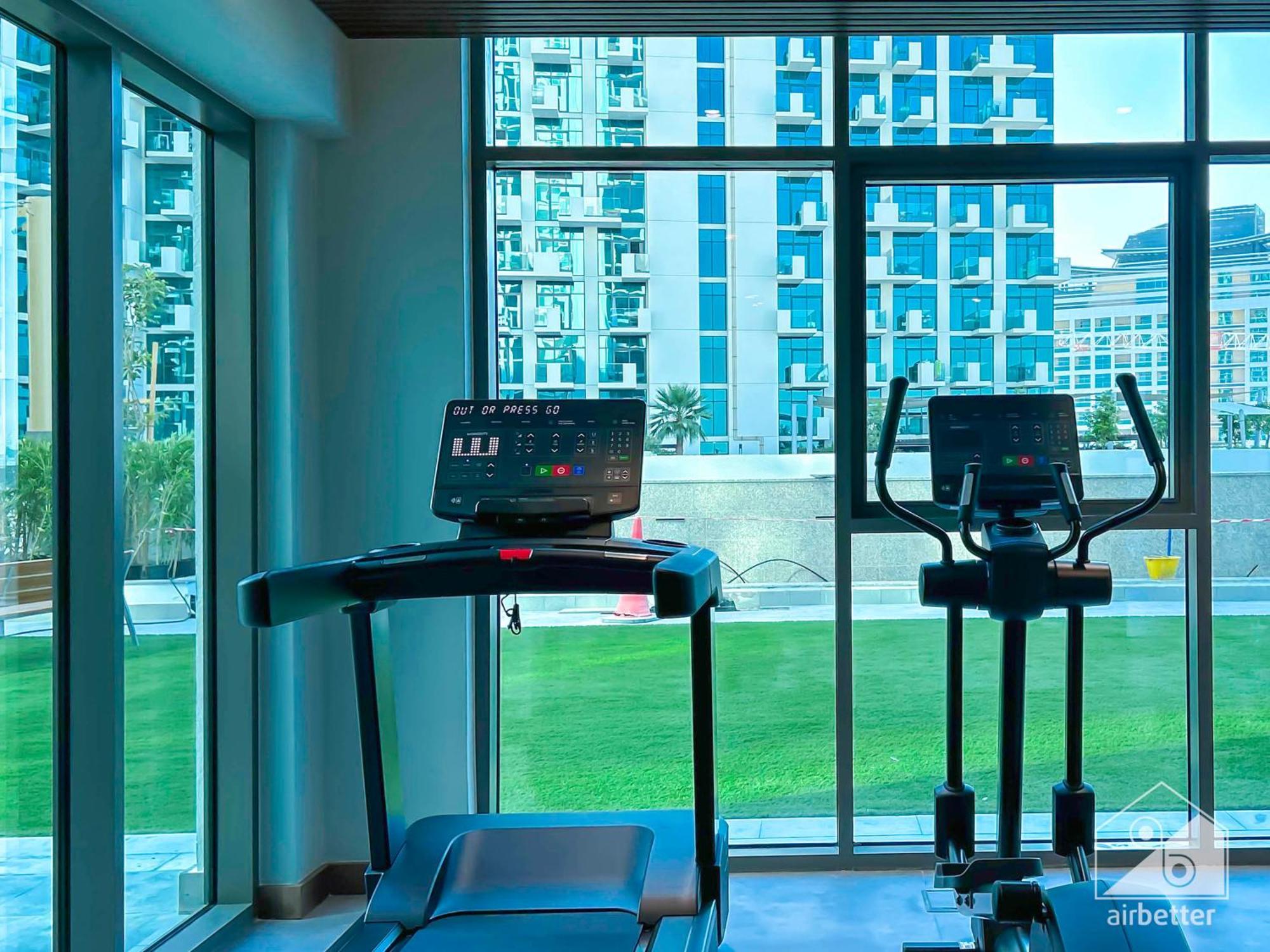 Luxury One Bedroom With Balcony & Partial Burj Khalifa View Apartment