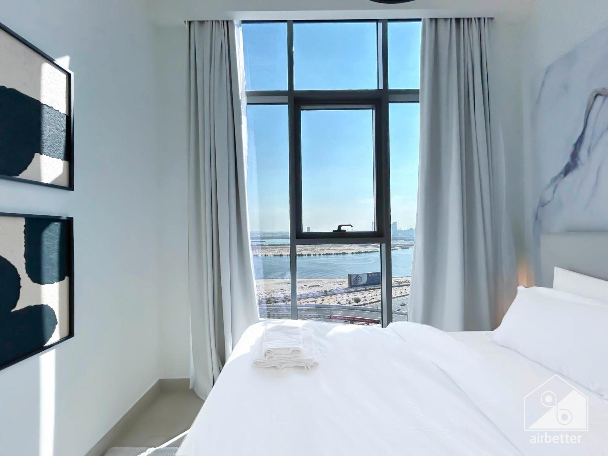Luxury One Bedroom With Balcony & Partial Burj Khalifa View Apartment