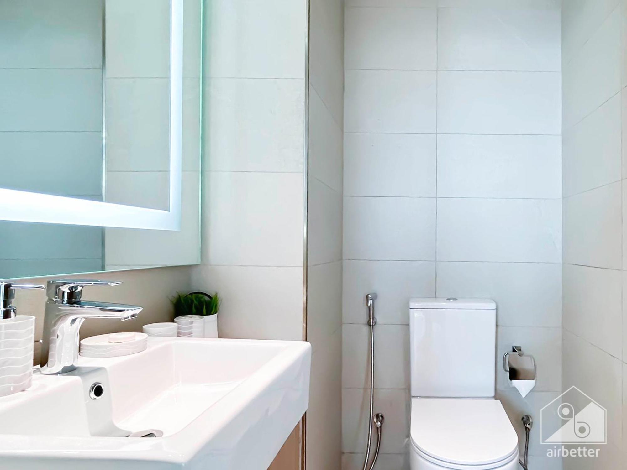 Apartment Luxury One Bedroom With Balcony & Partial Burj Khalifa View Dubai