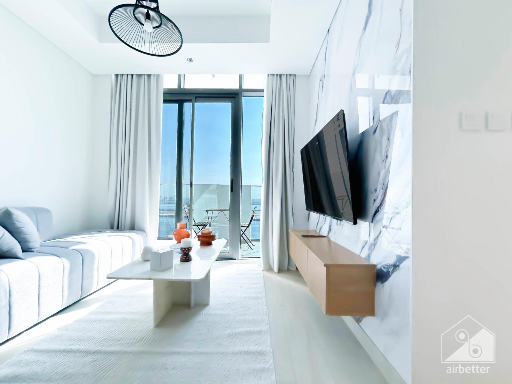 Apartment Luxury One Bedroom With Balcony & Partial Burj Khalifa View Dubai